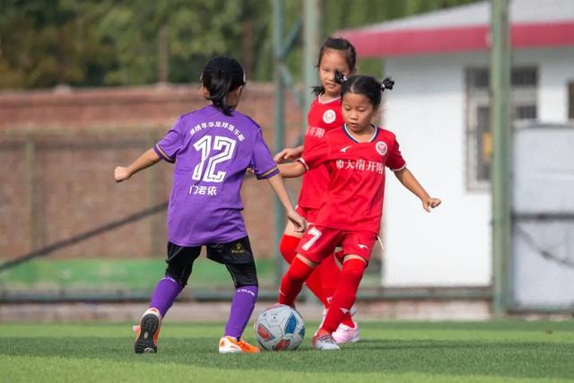 詹姆斯缺阵浓眉23+11拉塞尔5分 湖人负森林狼
